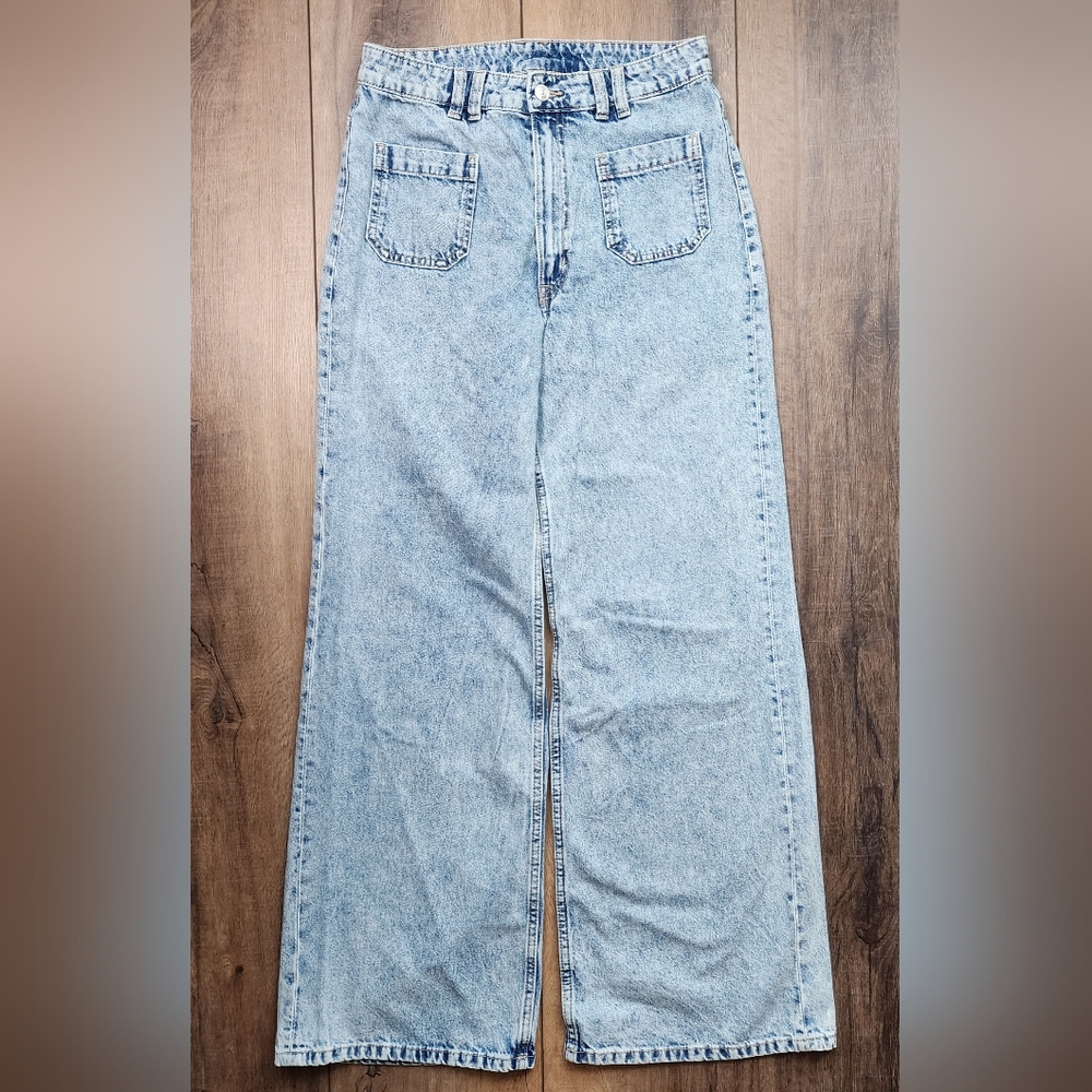 DIVIDED Wide High Jeans light denim size 8